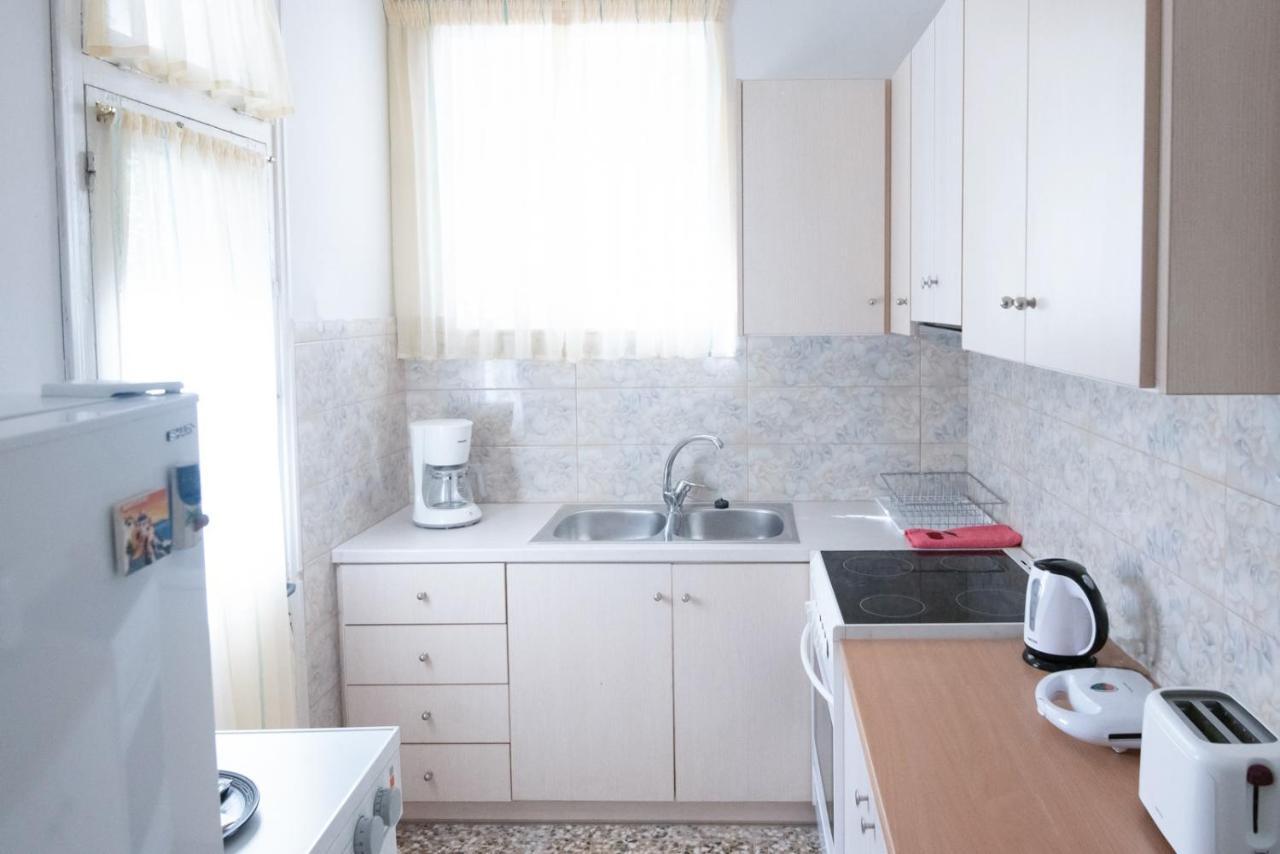 House, Marina Home, Athens Avenue, Apartment *