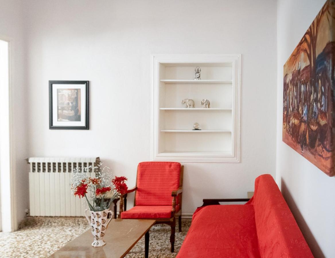 House, Marina Home, Athens Avenue, *